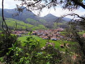 11014636_621959394572145_4566402441442725468_n